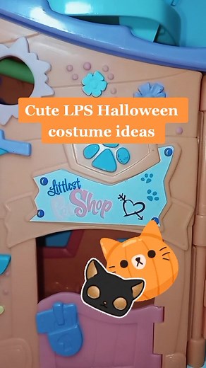 I'm sorry that non r spooky looks 🥺 #lps #littlestpetshop #halloween #halloween2022 #lpshalloween #vintagetoys #foru #forupage #lpstiktok #lpsoftiktok #fyp #feed #halloweencostume
