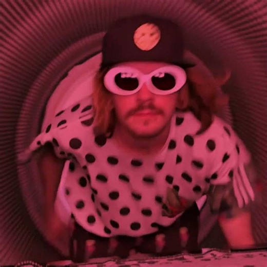 ⚠️ WARNING: This dubstep track is TOO LOUD 🔊Turn your volume up at your own risk.