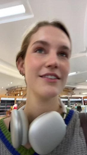 Pearson Airport and US Customs Hacks for First-Time Travelers