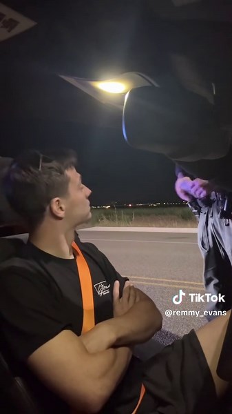 Legalidad de mi automóvil: Conversación con un oficial