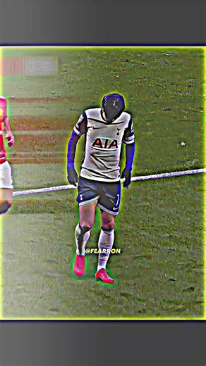 Soccer Goals Compilation: Celebrating Amazing Skills