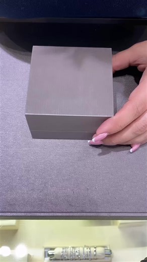 Icy and impressive rock from @gailjewelers! The most perfect engagement ring set with a dazzling 15-carat radiant-cut diamond. Lustrous and fiery diamond with mesmerizing attributes. <> #MyLoveAffairWithDiamonds #RadicalRadiant #RadiantCut #Brilliance #Scintillation #Fire #Sparkle #EngagementRing #Bridal #HighJewelry #NewportBeach #GailJewelers #ChampagneGemDiaries #ChampagneGem #ChampagneGemGoesToLosAngeles #YourDailyDoseOfSparkle | Champagne Gem