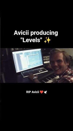 Avicii producing "Levels" ✨ #avicii #edm #dancemusic #producer #musicproducer #electronicmusic