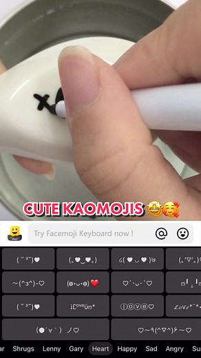 Drawing Cute Kaomojis on My Spoon | Kaomoji Emoji Art Tutorial