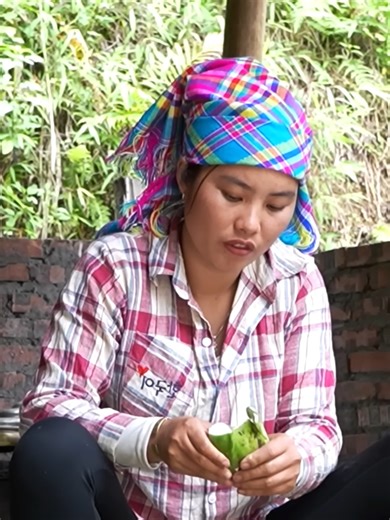 Harvesting & Cooking Silverberries: Garden to Market