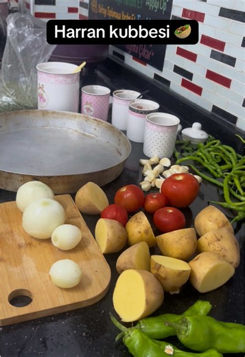 Harran Kubbesi Recipe — Turkish Stuffed Potato Flatbread (Harran Kubbesi)