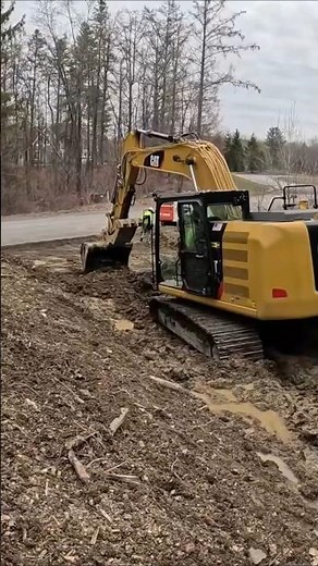 Drive way construction North Greenbush NY Tri-County Excavating