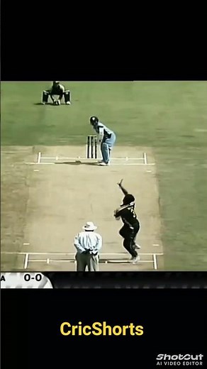 Sachin Tendulkar iconic 98 against Pakistan in CWC 2003🐐 #SachinTendulkar #IndvsPak #Cricket #Shorts