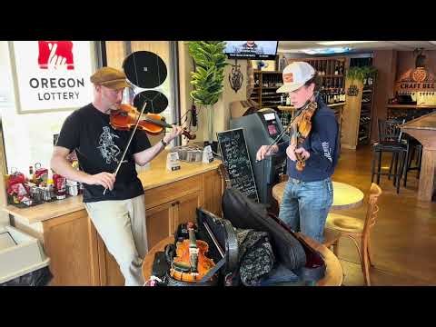 Fiddle Jam with Country fiddler from Nashville (Florence, OR)
