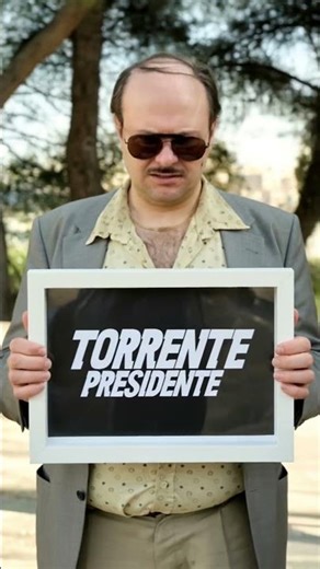 Ya ha vuelto la vergüenza del cine español... y es, ¡Número 1 en cines!. #TorrentePresidente
