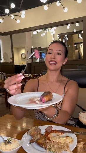 35K views · 20K reactions | Had an amazing dinner at @casapollastro with unlimited table-side pasta, meat & four course meal for $36 and lunch starting at $20 per person. 18160 Dallas Pkwy Dallas, TX 75287 ⏰ Sun: 12pm-9pm, Mon-Fri: 11am-10pm, Sat: 12pm-10pm #dallas #datenight #dfw #brazilian #italian | TexasTopsites | Facebook