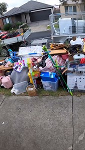 Poly Prospect on Instagram: "Huge pile chock full of good stuff! #polyprophet #youtube #free #treasurehunt #hardrubbish #australia #curbside #sidehustle #dumpsterdiving #streetscrapping #scrapping #scavenger #reseller #resell #relaxing #asmr #value #lego #lg"