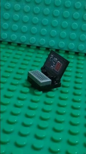 Building A Lego Computer With Only 4 Pieces