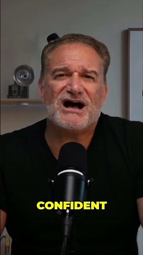 Texting After First Date: Get It Right! Dating Tips