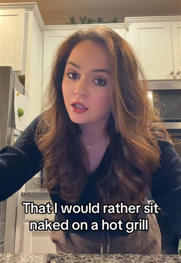 Approved > excuses. If you’re tired of hearing “sorry, you don’t qualify,” let’s talk strategy instead. #MortgageLender #LoanApproval #HomeLoanHelp #HomeBuyingTips #FirstTimeHomeBuyer #MortgageTok #RealEstateTikTok #HomeBuyerJourney #GetApproved #ClearToClose #LenderLife #RealEstateAdvice #HomeLoanExpert