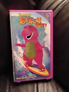 Barneys Beach Party (VHS, 2001) Barney Home Video Purple Clamshell White Tape | eBay