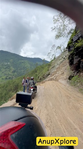 P3-Finally Kya Hua?😳🚌 Slippery Road Escape in Himachal ⚠️ Part 3 #shorts #travel #viral #trending