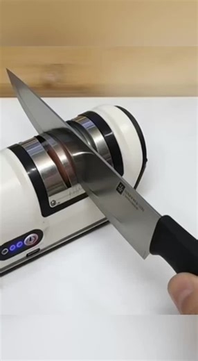 Effortlessly Sharpen Knives with Simple Grinding Techniques