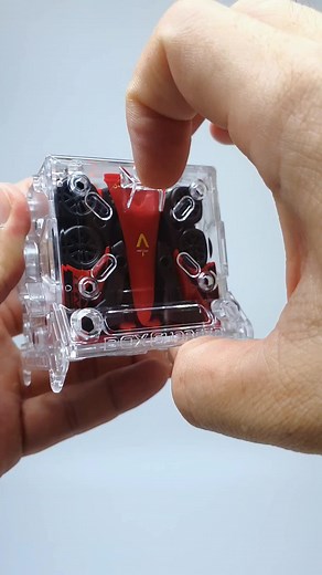 Unique 52Toys Beastbox Axolotl Mini Model - Megabox Infinity Box