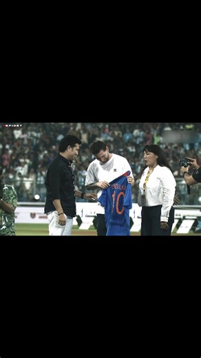 𝗦𝗽𝗶𝗱𝗲𝘆🧃 on Instagram: "THIS IS HISTORY 🇮🇳🐐🔥 . . . . #messi #leomessi #sachin #messimumbai #messisachin #goattour #mumbainews #messiindia #viral #trend #instareels #explore #reelkarofeelkaro #goviral #fypppppppppppppppppppppppppppppppppppppppppppppppppppppppppppppppppppppp"