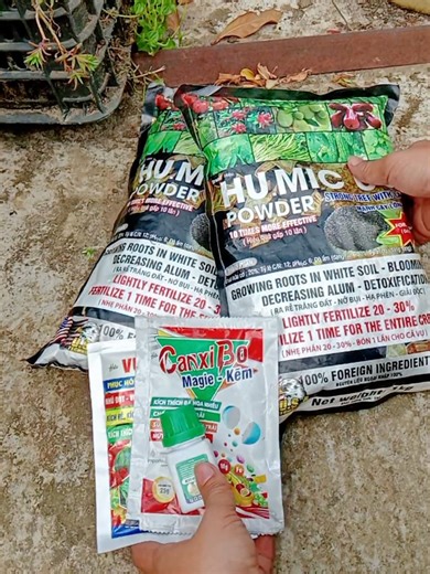 HUMIC USA 1KG (2kg tặng 1 quà)