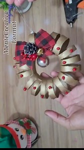 913K views · 7.6K reactions | Adorno Navideño con tubo de cartón #navidad #manualidades #reciclaje | Mente creativa de Lormat | Facebook
