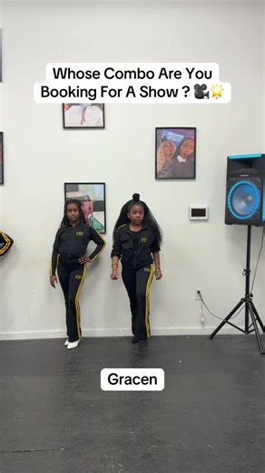 Our showcase with Fashion Institute of Technology is this month (FIT) 📚🥹🥹🥹 #challenge#model#runway#pose#fypppp