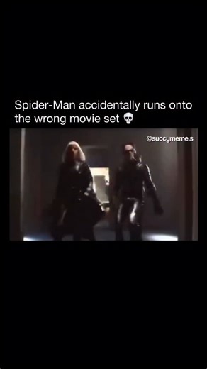 Succy meme dot s on Instagram: "🤣 Interesting fact: The clip comes from a blooper/outtake included with the 2000 film X-Men and was never part of the actual movie. During filming of the Statue of Liberty sequence, a person in a Spider-Man costume runs into the shot while the X-Men characters are in the middle of an action scene, then quickly realizes the mistake and jokes that he’s in the wrong movie before exiting. It was staged purely as a behind-the-scenes gag for the crew and cast. The mome
