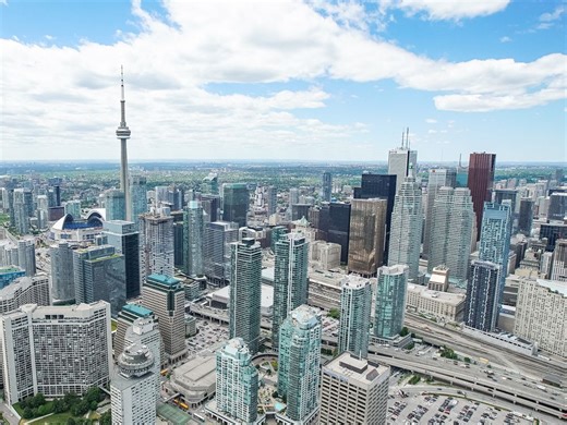 Toronto's average office rent rose in the second quarter, but overall results paint a more nuanced picture
