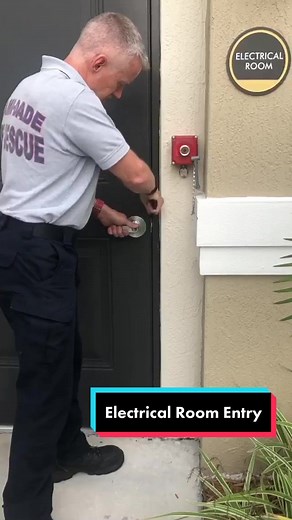 Quick Electrical Room Entry using the Williams Key @medfireinnovations #williamskey #bypass #fire #police #jobtown #tools #security #locksmith #key