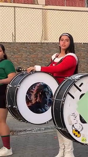 ✨ El arte de convertir el ritmo en movimiento. #bandatradicional #viral #desfile
