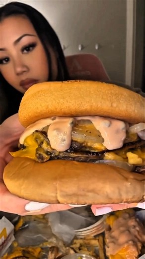 🍔🔥 In-N-Out Flying Dutchman Mukbang ASMR | Whole Grilled Onion Wrap & Double Cheeseburger#asmr
