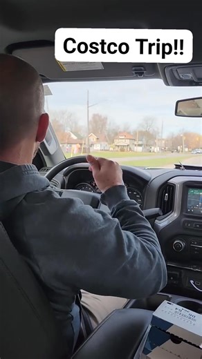 Costco song...never knew it existed....now we will listen each time we head there. How often do you go to Costco?? What are your must haves?!?! | Heather MinimalMom