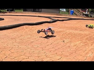 Vintage RC10 Race Buggy First Run / B&L Hobbies and Raceway | VLOG