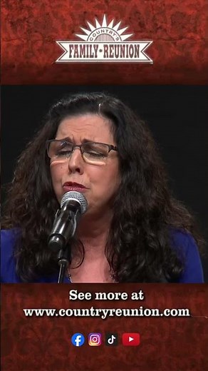The Whites sing "Thank You Lord"