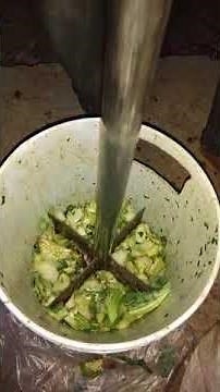 Chopper to chop kitchen waste for domestic composter and shredding kitchen waste for composting.