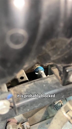 243K views · 4.1K reactions | Solving the engine whistling noise#tips #foryou #car #DIY #knowledge | Driver Crush01 | Facebook