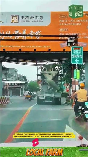 “So Close to Getting Stuck!” 😱💪 #workerwisdom #innovation #construction