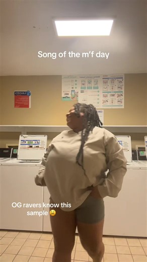 S/o the person who made this nostalgic sexy beat 😭 #remix #dj #songoftheday