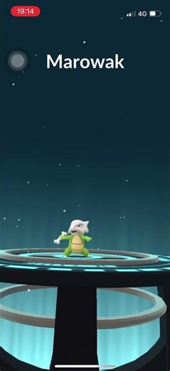 Pokemon GO - Shiny Cubone evolves into Shiny Marowak