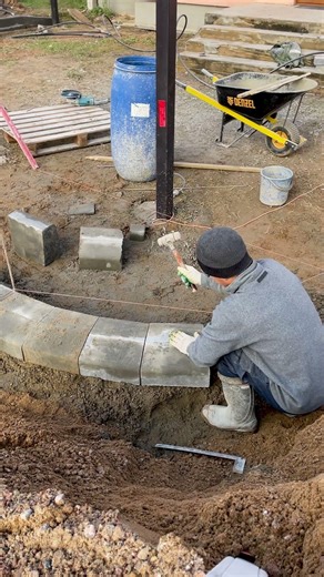 How to Build a Clean Radius Curb 💡 #curb #paving #hardscape #driveway