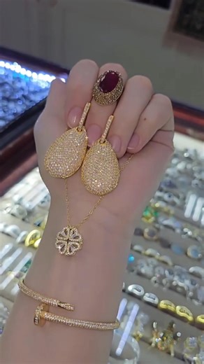 84K views · 2.9K reactions | Heart-Shaped Pendant Collection #Creativity #motivation #inspiration #beautiful #trending #instagood #bracelets #design #gemstones #instagram #handmadejewellery #art #luxury #goldjewellery #instajewelry #gemstone #jewelrygram #kundanjewellery #necklaces #gems #shopping #jewelleryaddict #fashionjewelry #traditionaljewellery #indianwedding #silverjewelry #pendant #fashionjewellery #oxidisedjewellery #jewel | Clothsandjewelleryfactory | Facebook
