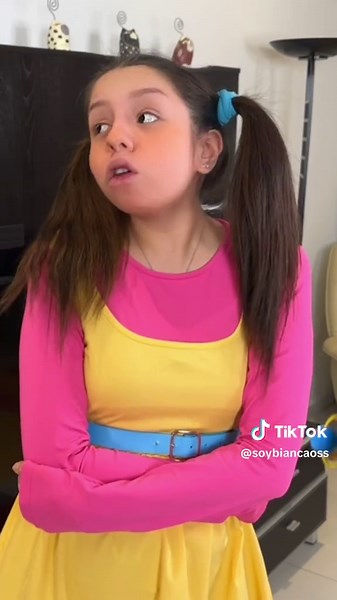 Nuevo video divertido en el canal de Bianca Oss