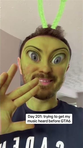 Aliens LOVE my tunes #newmusic #music #alien #funny
