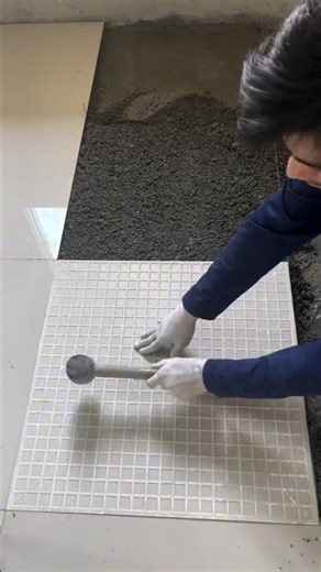 how to install ceramic tile properly #constructionskills #tilework #construction
