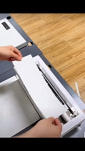 Desktop business card cutter | 张涛
