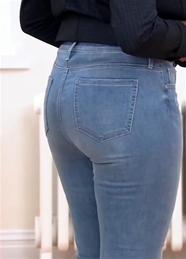 QVC model Jacinth models jeans 10