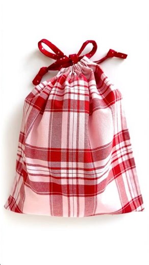 SEWING 🍒 Free Drawstring Bag Pattern. Easy Sew Project with French Seams!