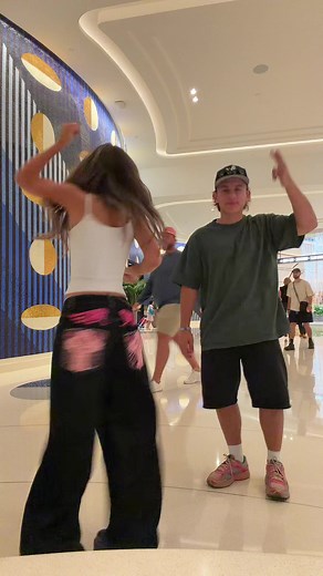 The Life of Riley Saurage: Dance Trends and More