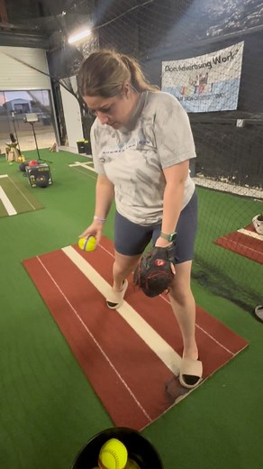 A great drill for beginners (or anyone) who need help finding their hip for brush contact to release. Work on your pointer and middle finger pressure as you spin the ball off your fingers! Every pitch release will work off brush contact so this is a great drill to add in to your routine! Thecirclefastpitch.com 💜 | The Circle Fastpitch
